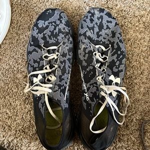 Under armour cross training shoes